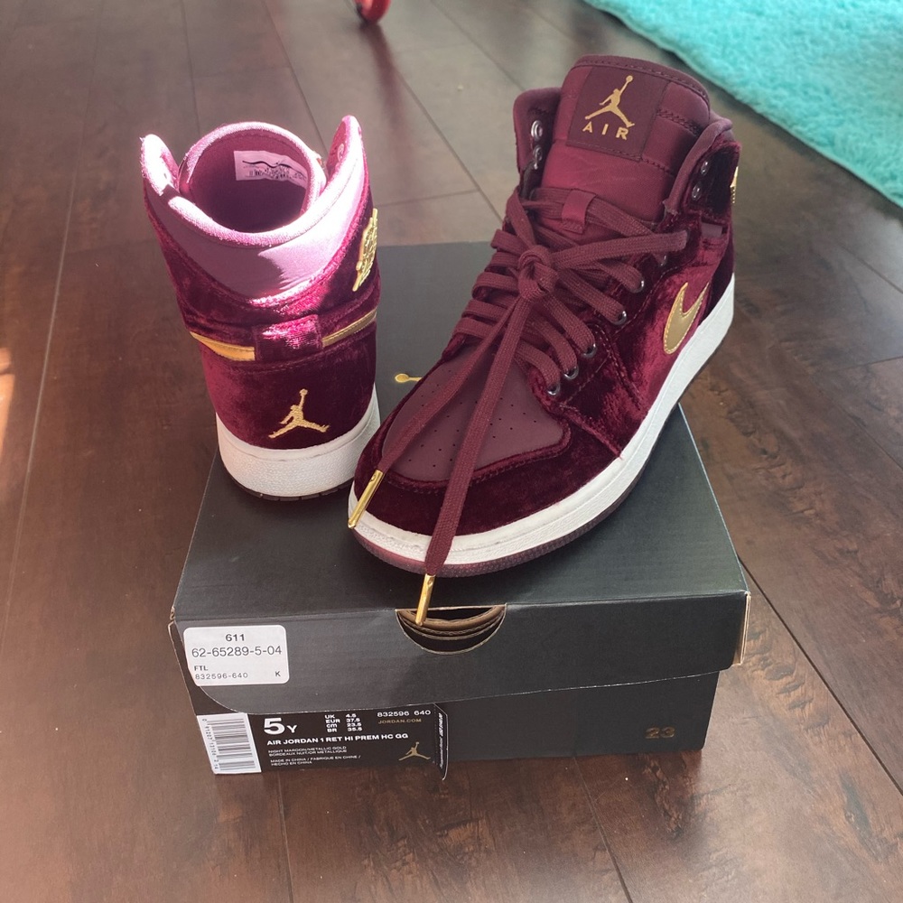 Heiress Night Maroon Jordan 1 - Picture 2 of 4